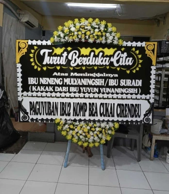 Papan Bunga di Kaligading Boja